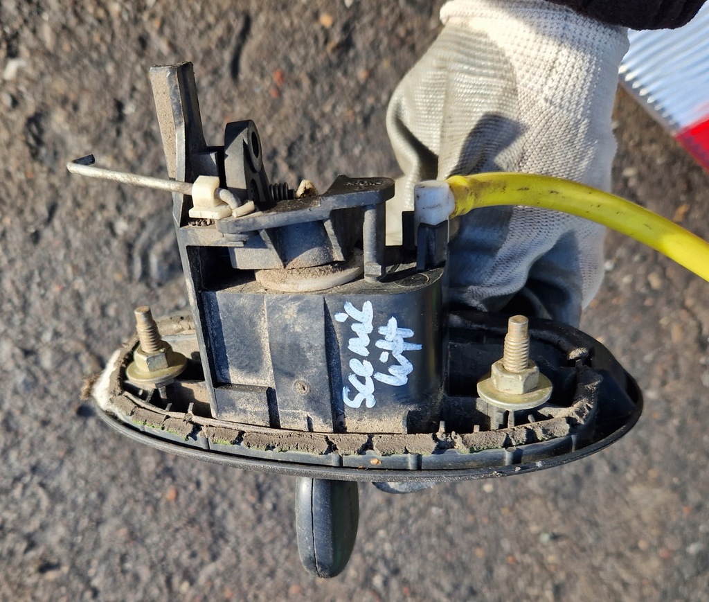 фото №3, Ручка крышки ключ scenic i lift