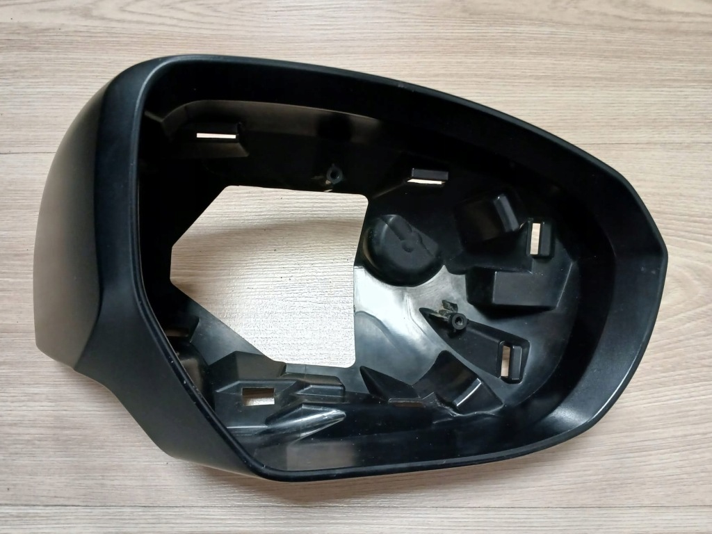 фото №1, Suzuki kizashi корпус рамка правого дзеркало оригінальний номер