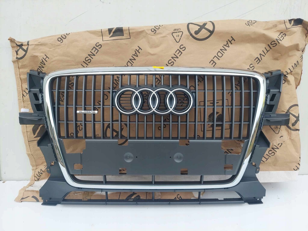 фото №1, Audi q5 i 8r 08- решётка радиатора решётка радиатора бампера перед nowa оригинальный номер