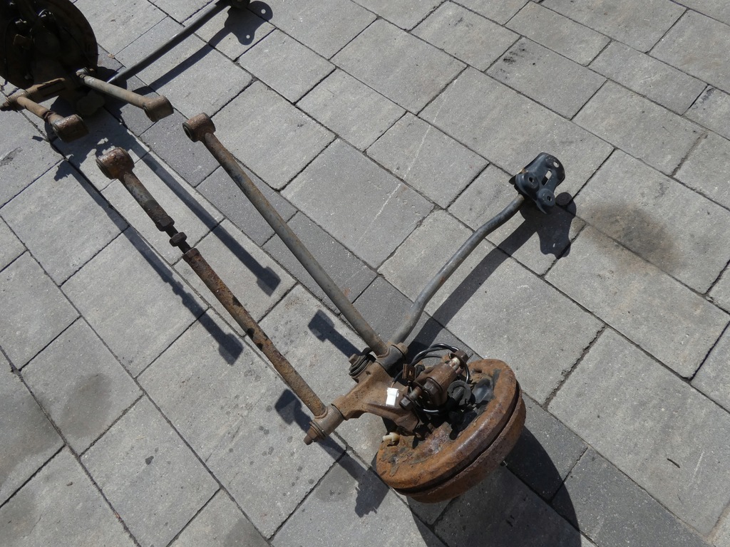 фото №1, Ступица поворотный кулак правая задняя hyundai matrix fc 01-10