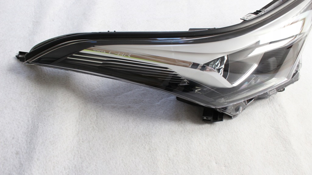 фото №5, Toyota c-hr chr - лампа перед права led 2016+