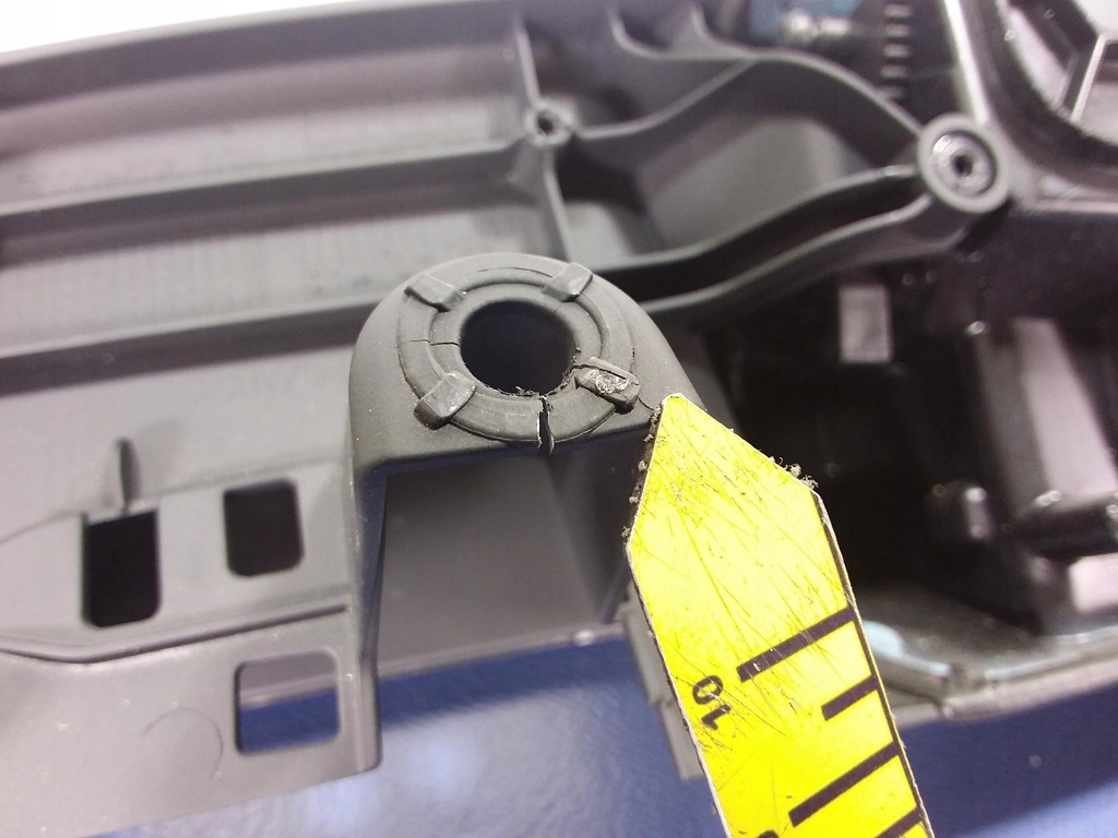 фото №10, Audi a8 d4 4h кронштейн бардачок двері лівий перед