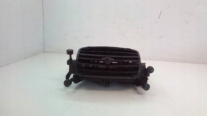 фото №1, Решётка обдув smrt fortwo coupe