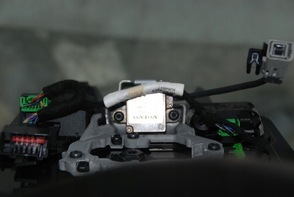 фото №5, Стекло передняя лобовое pod радар volvo xc60 i