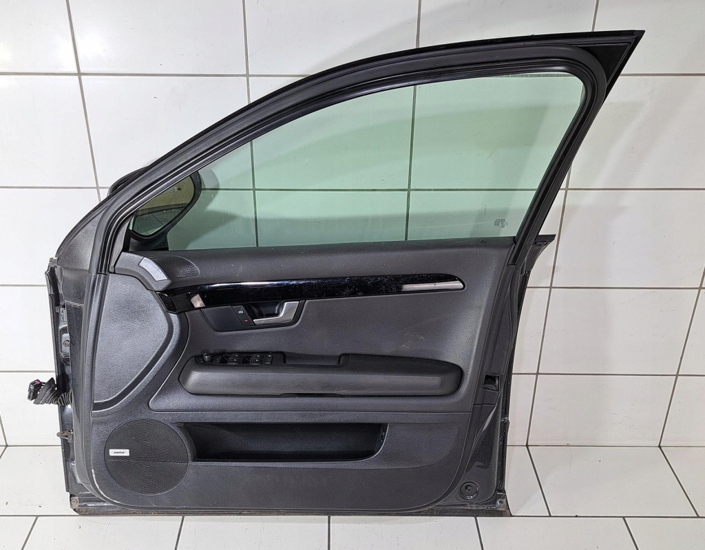 фото №3, Exeo lw7z дверь полный правое правый перед