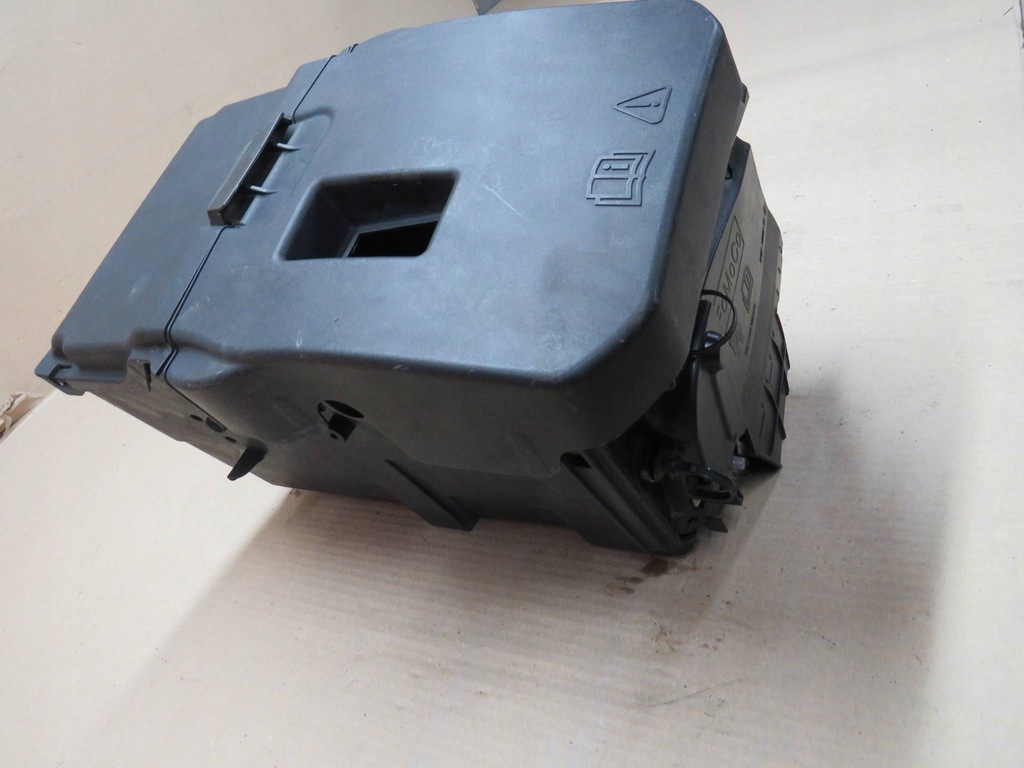 фото №6, Ford kuga ii mk2 корпус коробка аккумулятор