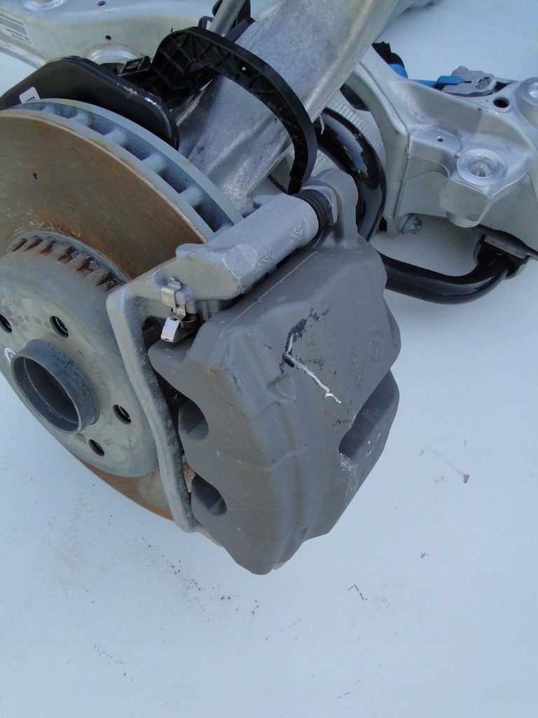 фото №5, Mercedes c klasa 206 w206 поворотный кулак передняя левая лапа левая 4matic