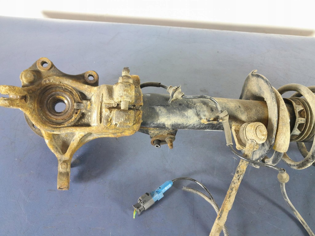 фото №4, Peugeot 207 i fl 1.4 d поворотний кулак mcperson правий