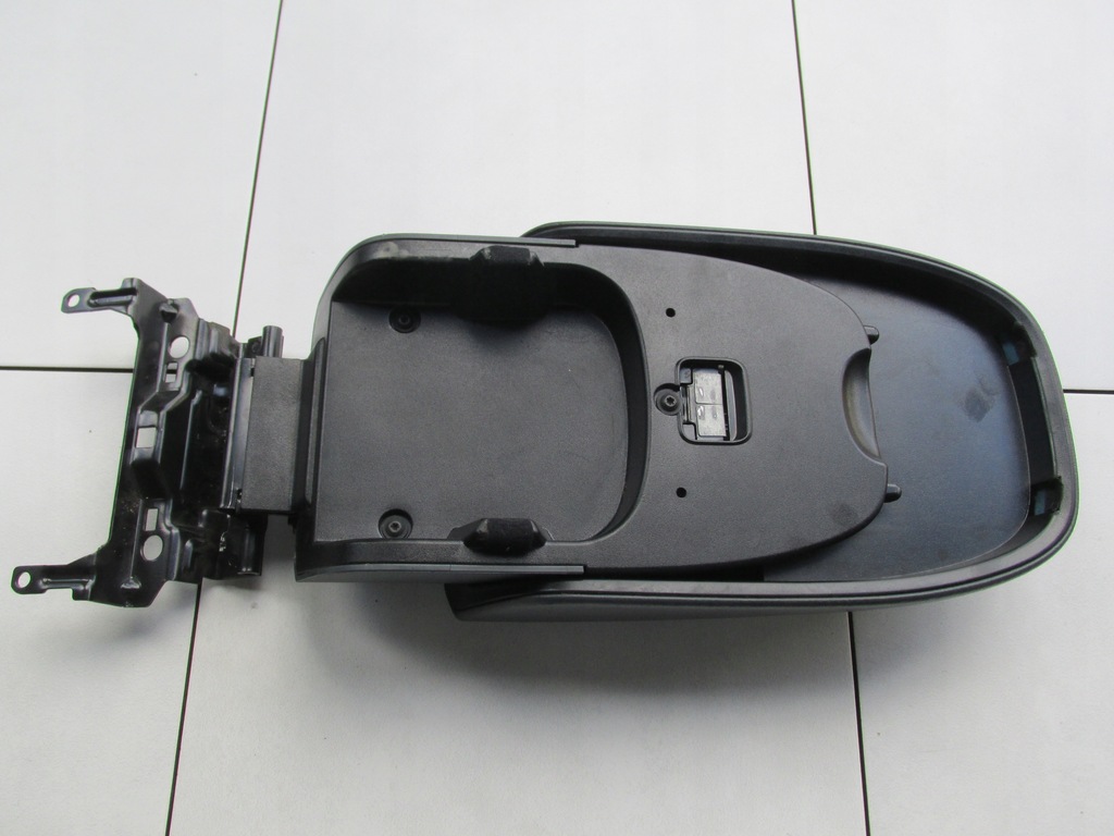 фото №10, Підлокітник grand c-max mk2 2012 rok