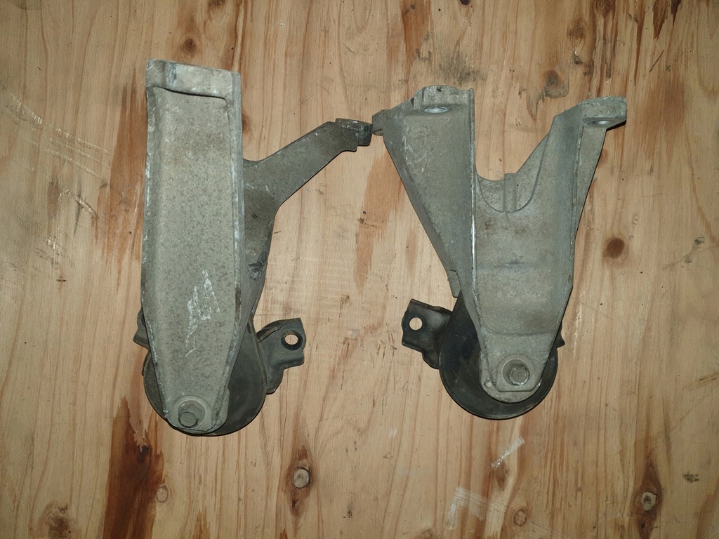 фото №4, Кронштейн кронштейн подушка двигуна комплект права ліва mazda rx8 rx-8