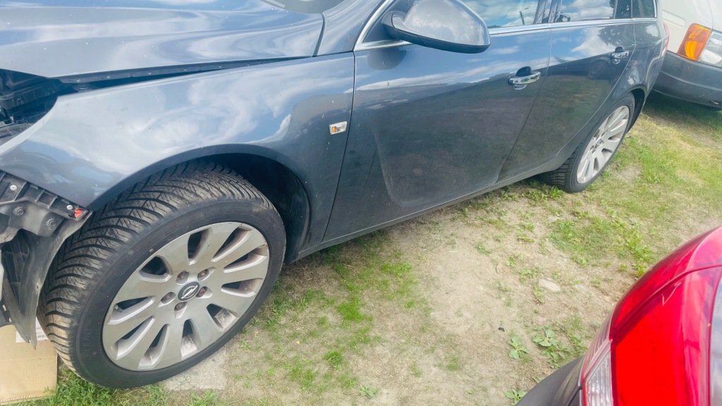 Купити Opel insignia a двері лівий перед z177
