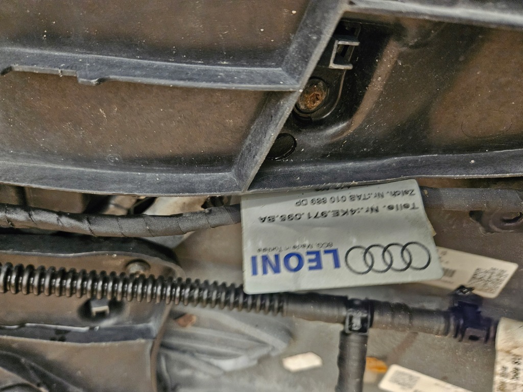 Бампер перед audi etron e tron 4ke ls9r glacier white kompletny оригінал в Україні