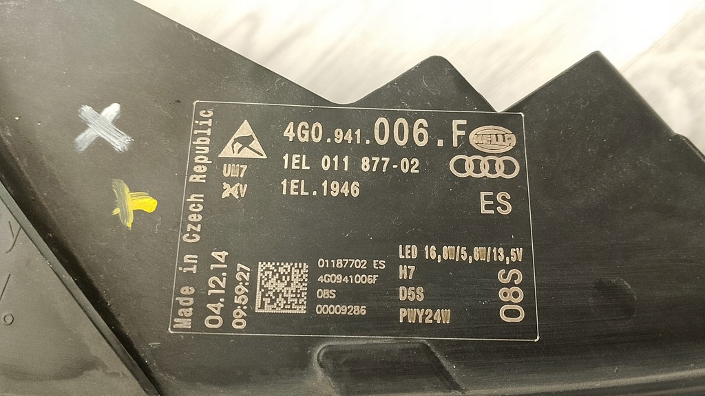 фото №11, Audi a6 c7 lift права лампа перед передня bi ксенон led ładna