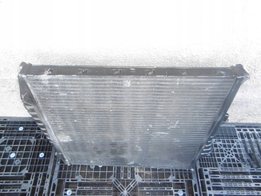 Інтеркулер радіатор повітря volvo fh 12 13 Недорого