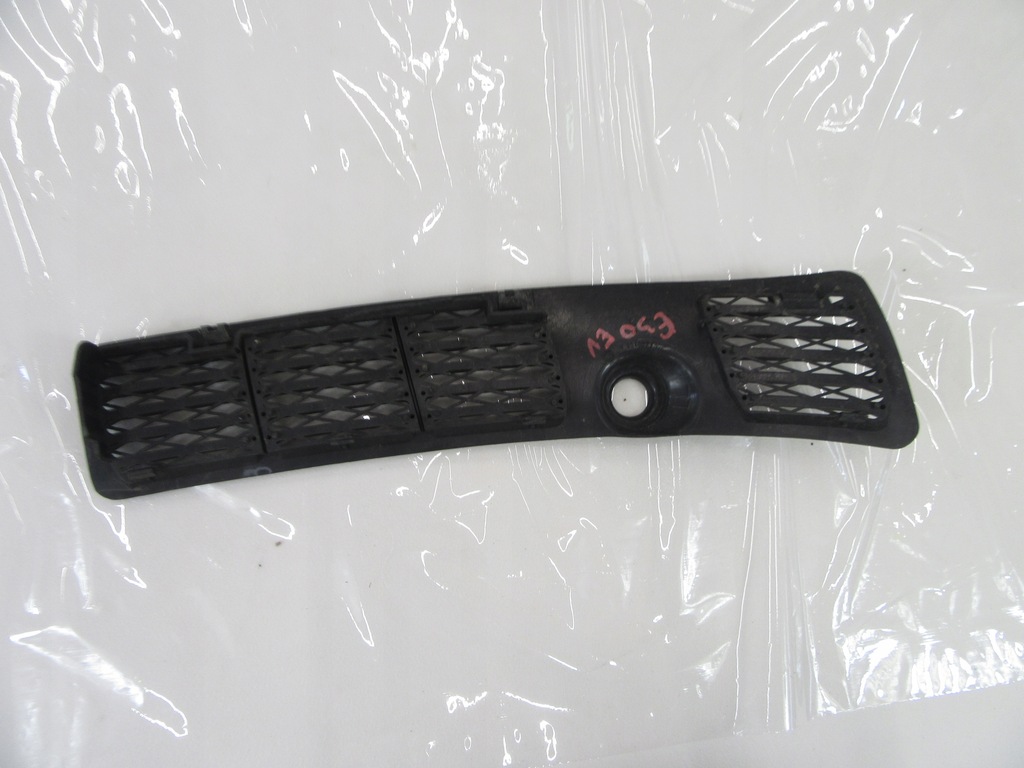 фото №13, Захист впуск повітря молдинг капот жабо ліва bmw e30