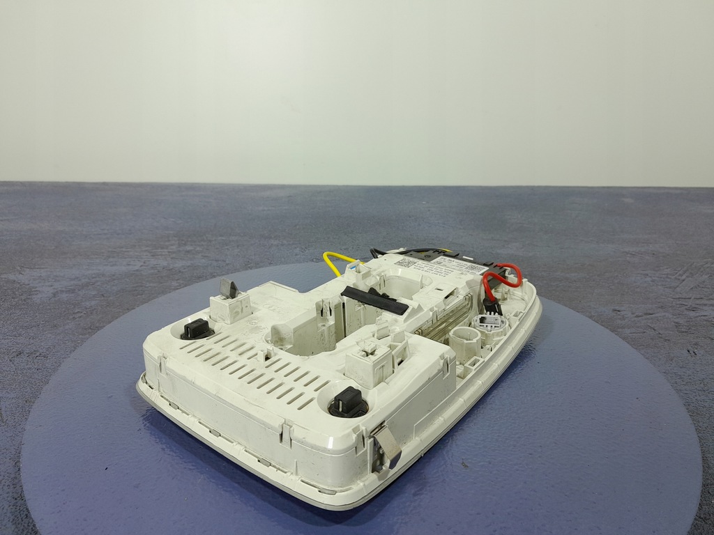 фото №5, Audi q2 лампа стельовий освітлення салону кабіни 81a947135e