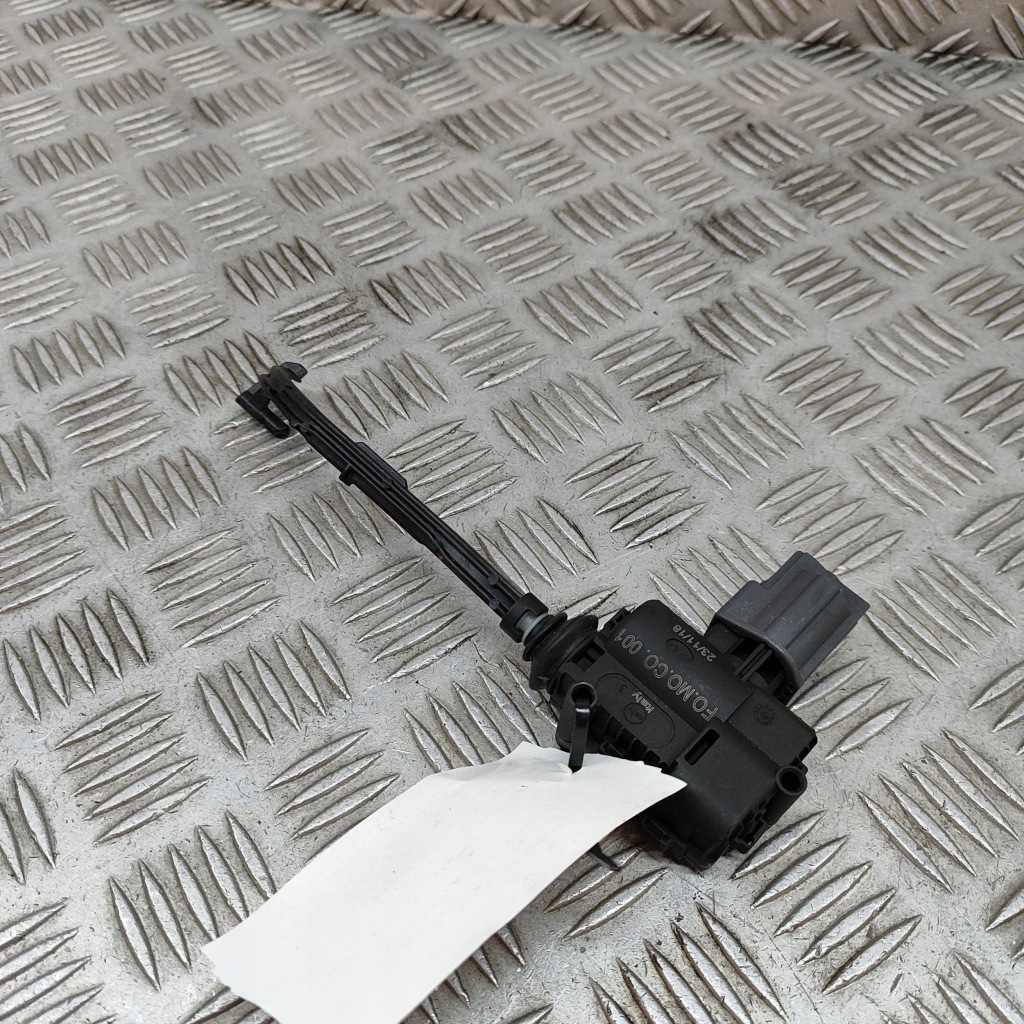 фото №2, Land rover range rover sport l494 2018 привод крышка заливной топлива