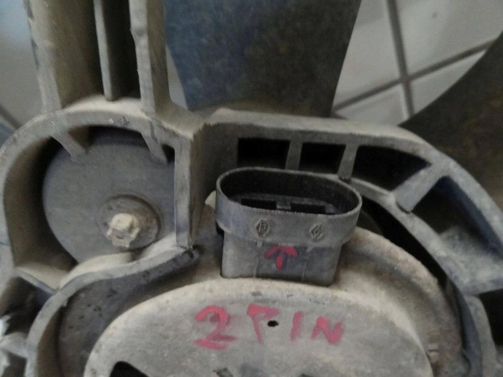 фото №3, Opel vivaro i a 2002 1.9 di вентилятор вентилятор 8200151874