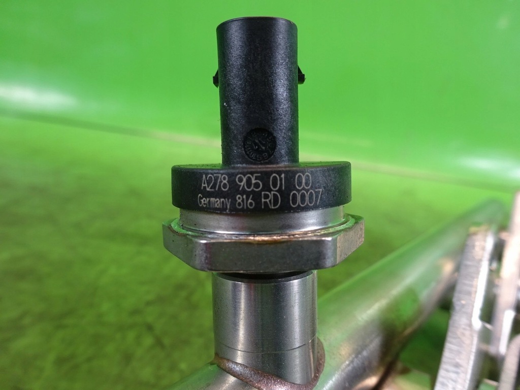 фото №9, Молдинг впрыскная infiniti q30 qx30 2.0 t 211km