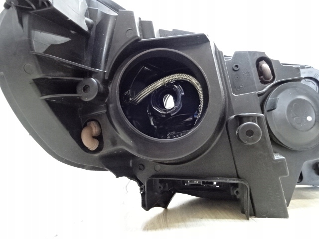 фото №8, Toyota лампа proace bi ксенон led 2018 левая europa