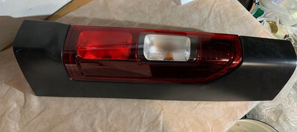 фото №1, Лампа задняя задняя правая renault trafic iii