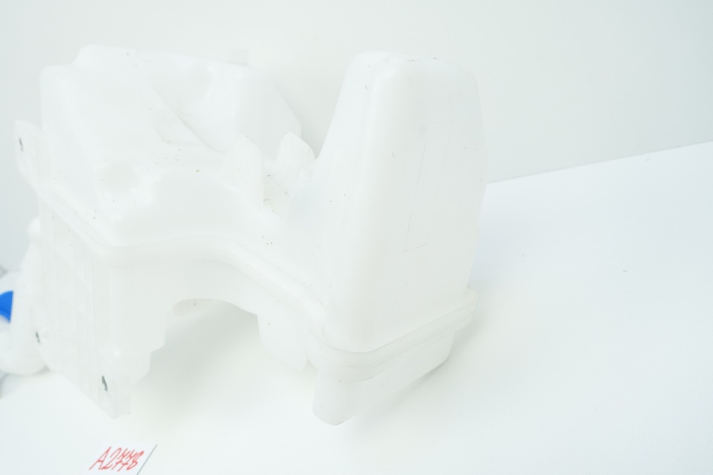 фото №15, Бачок омывателя vw golf 7 vii 5gg955453