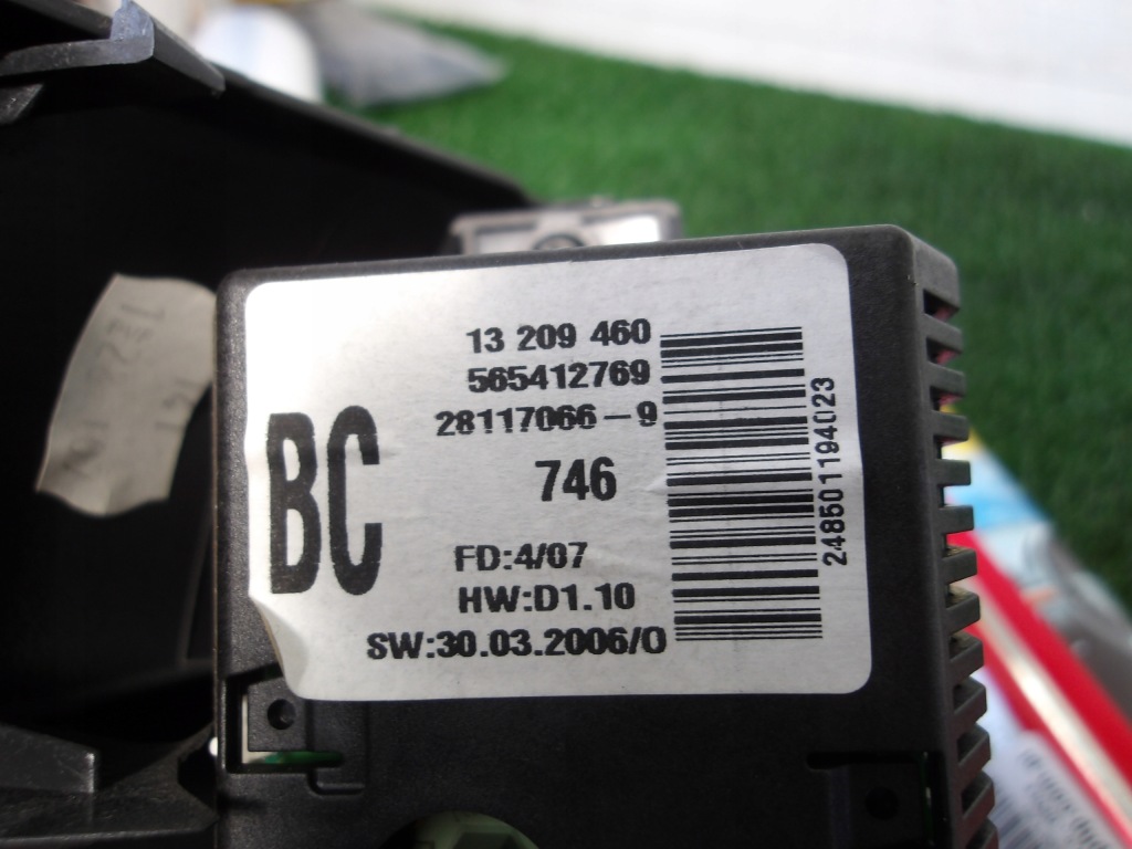 фото №4, Opel corsa d дисплей приладова панель рамка 13209460 bc