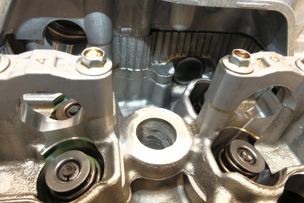 фото №8, Nissan x-trail iv t33 qashqai 1.5 vc-t kr15 головка цилиндров