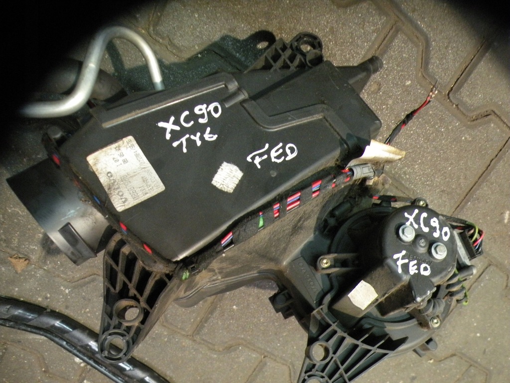 фото №6, Volvo xc90 обігрівач повітродувка задня