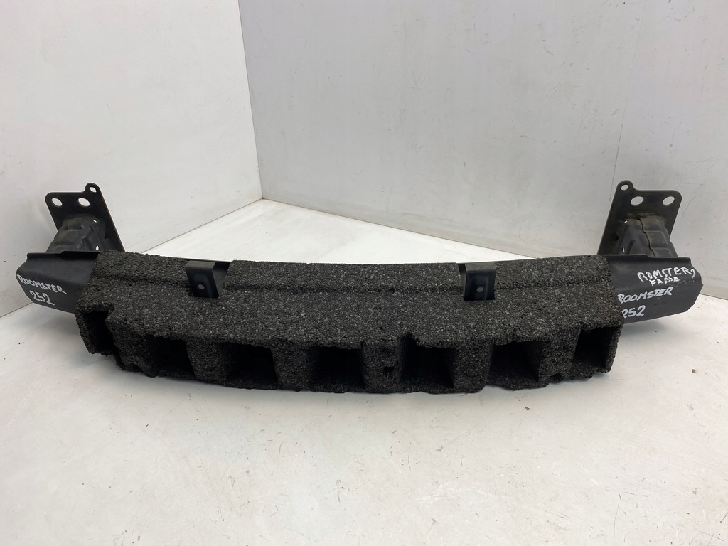 фото №5, Roomster балка pod бампер перед