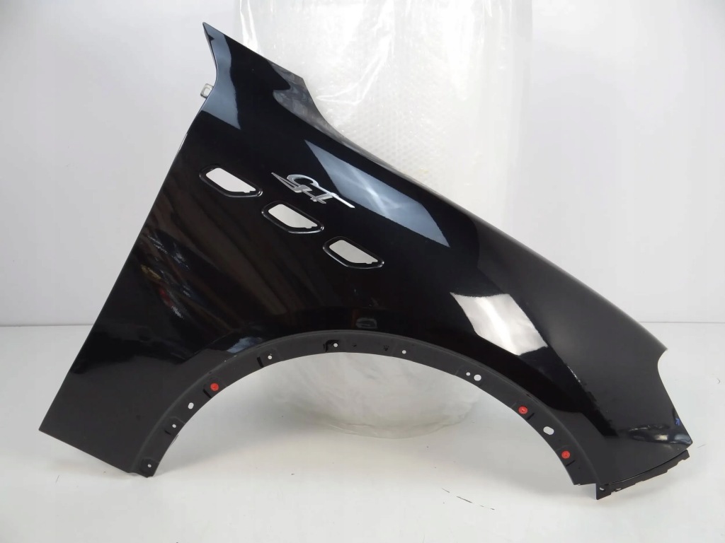 фото №1, Maserati grecale trofeo 2022+ крыло правый перед