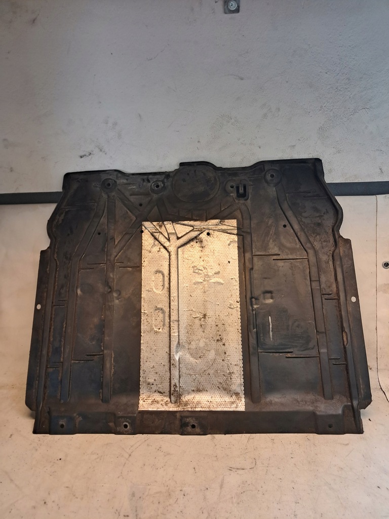 фото №1, Плита захист двигуна mercedes w177 w247 a2475200900