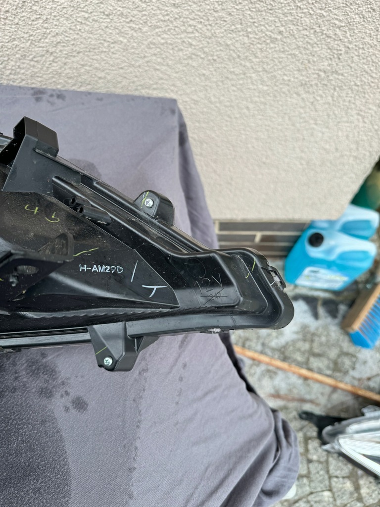 фото №9, Mitsubishi space star lift 19- комплект лампа правая i левая