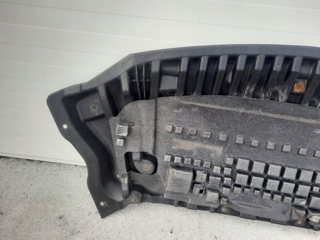 Mercedes w212 e klasa накладка нижняя под бампер Недорого