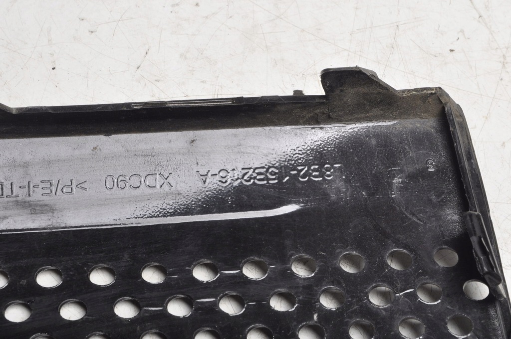 фото №11, Land rover defender l663 решётка бампера правая l8b2-15a298-c 21r