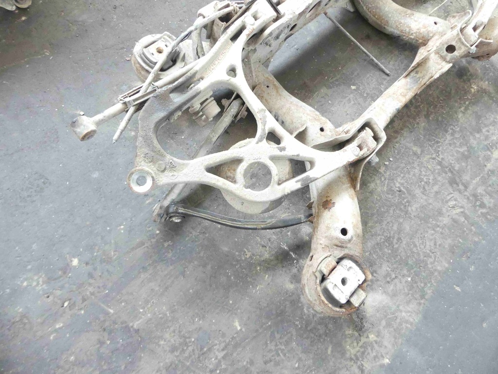 фото №7, Балка задняя рычаги подрамник подрамник задний подвеска mercedes ml w164