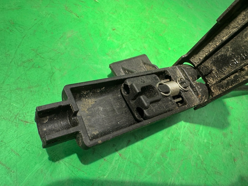 фото №13, Трос открывания капот тросы замки volvo s60 ii 10-