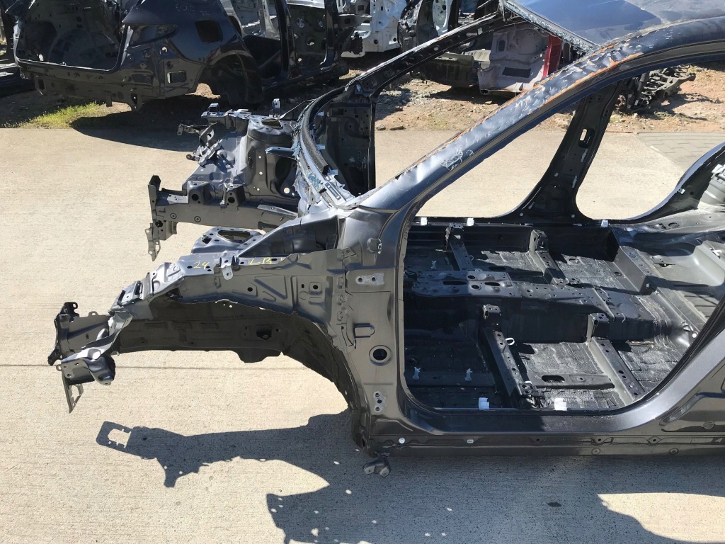 фото №3, Lexus lbx 2024 лівий поріг середній блок двигуна b блок двигуна перед a чверть перед