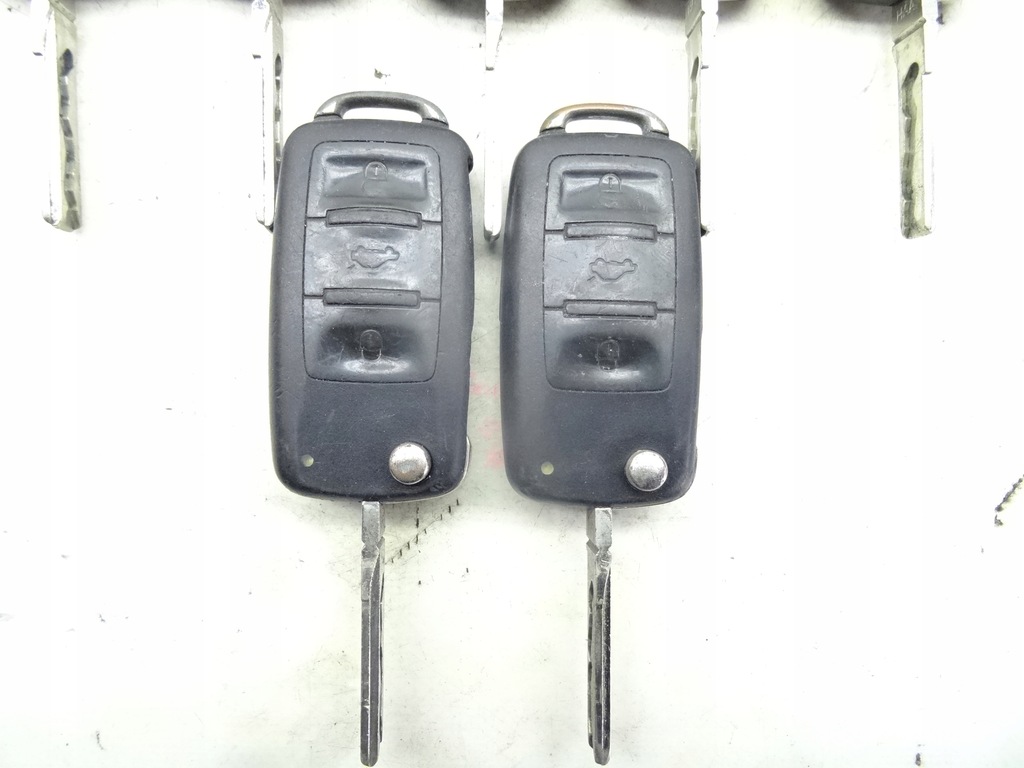 фото №5, 4e0837220 audi a8 d3 ключ pilot