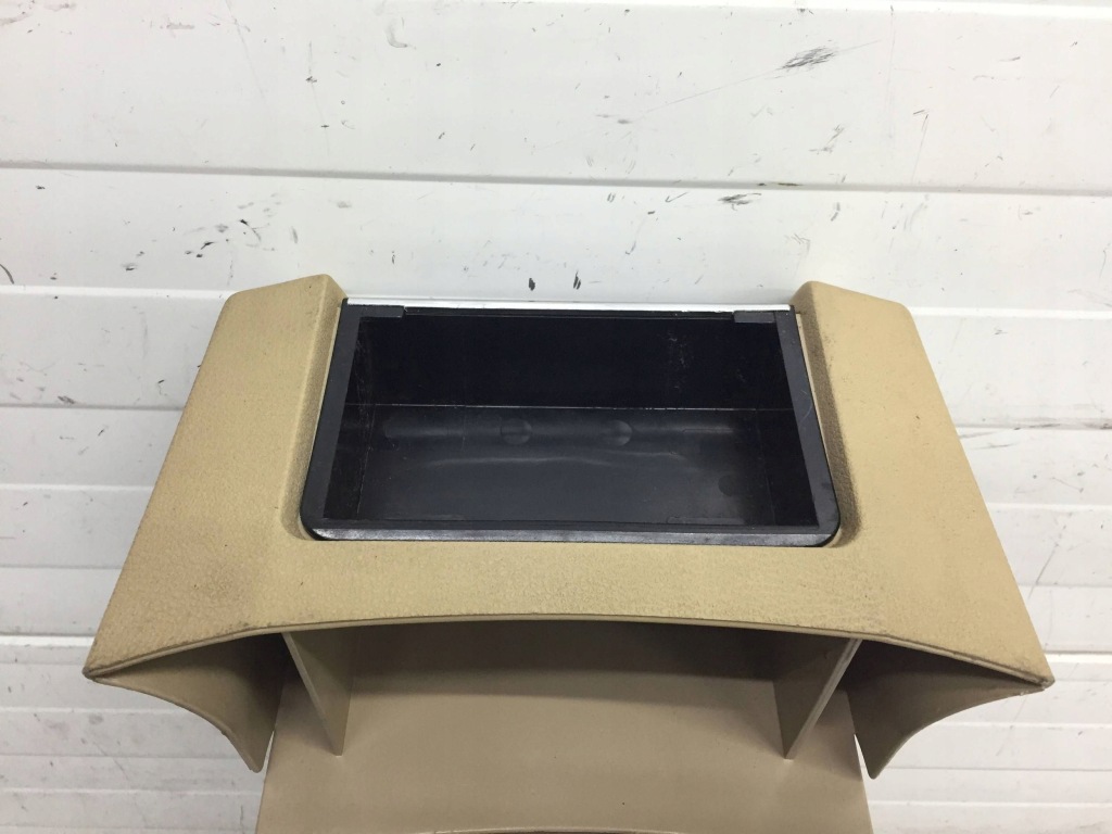 Купити Mercedes e w124 купе тунель сидіння задній a1248430107