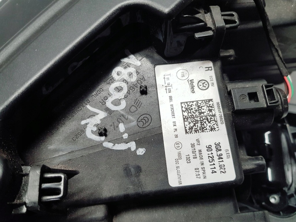 Vw arteon 3g8 правый  фара перед передняя full led 3g8941082 с Разборки