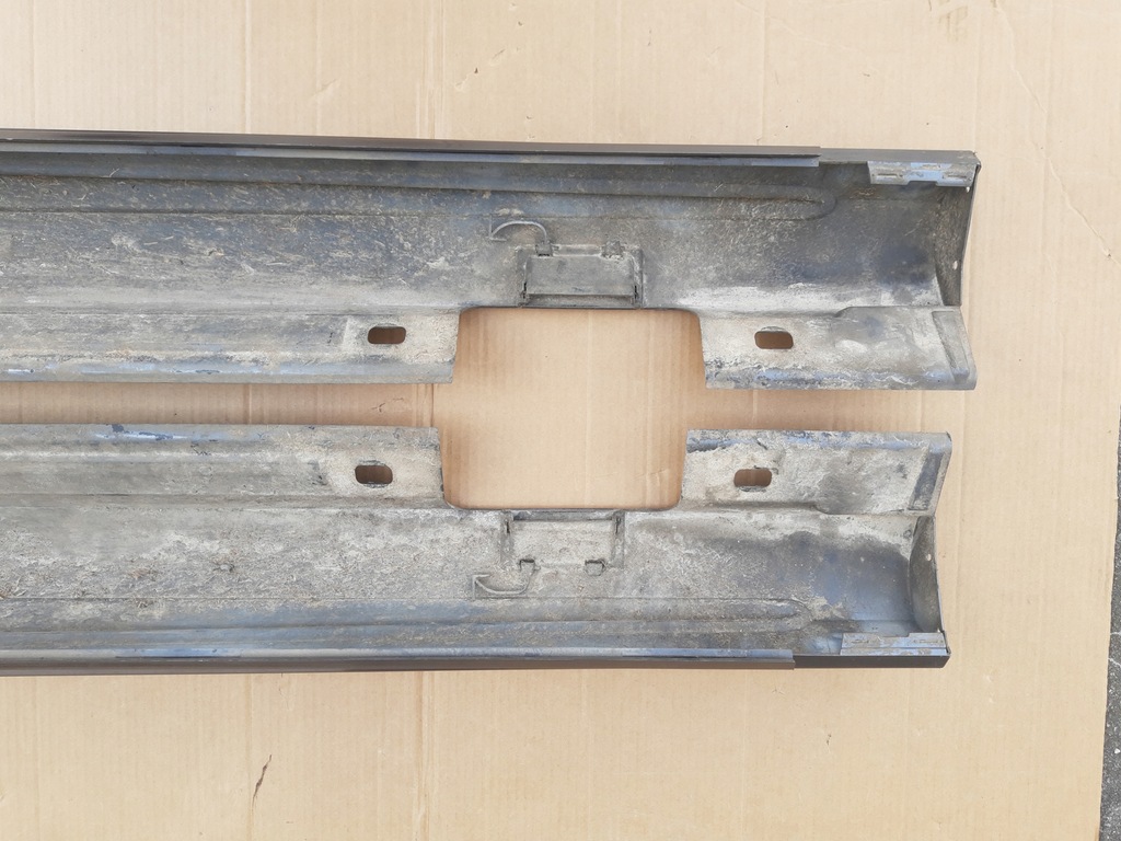 фото №14, Mercedes a w176 787 amg левая+ правая накладка порог порог