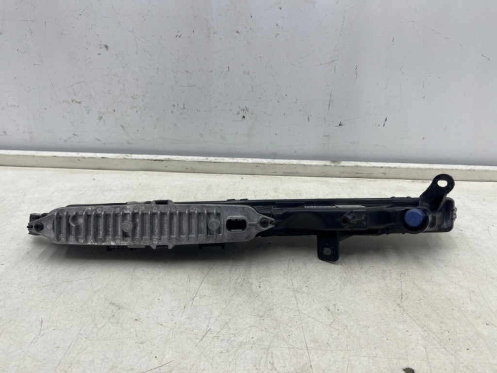 Фара фара porsche cayenne 9y gts 17r.- правий передній led drl європа Недорого