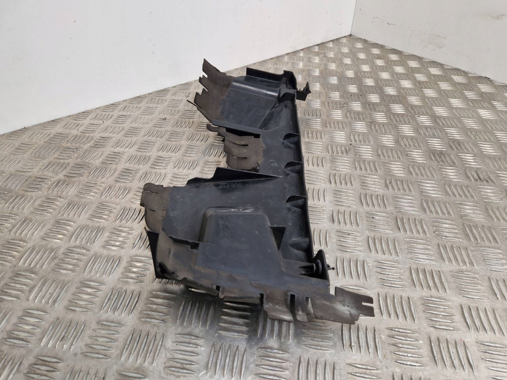 фото №8, Peugeot 3008 i 2014 перед сторона правая впуск / канал воздуха интеркулер