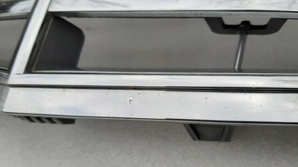 фото №9, Mercedes-benz оригінальний номер a2048801483 решітка радіатора решітка радіатора