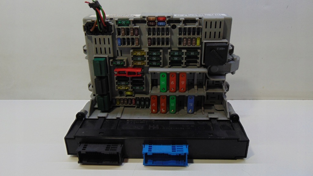 фото №1, Mini cooper r52 коробка предохранителей 6906626-04