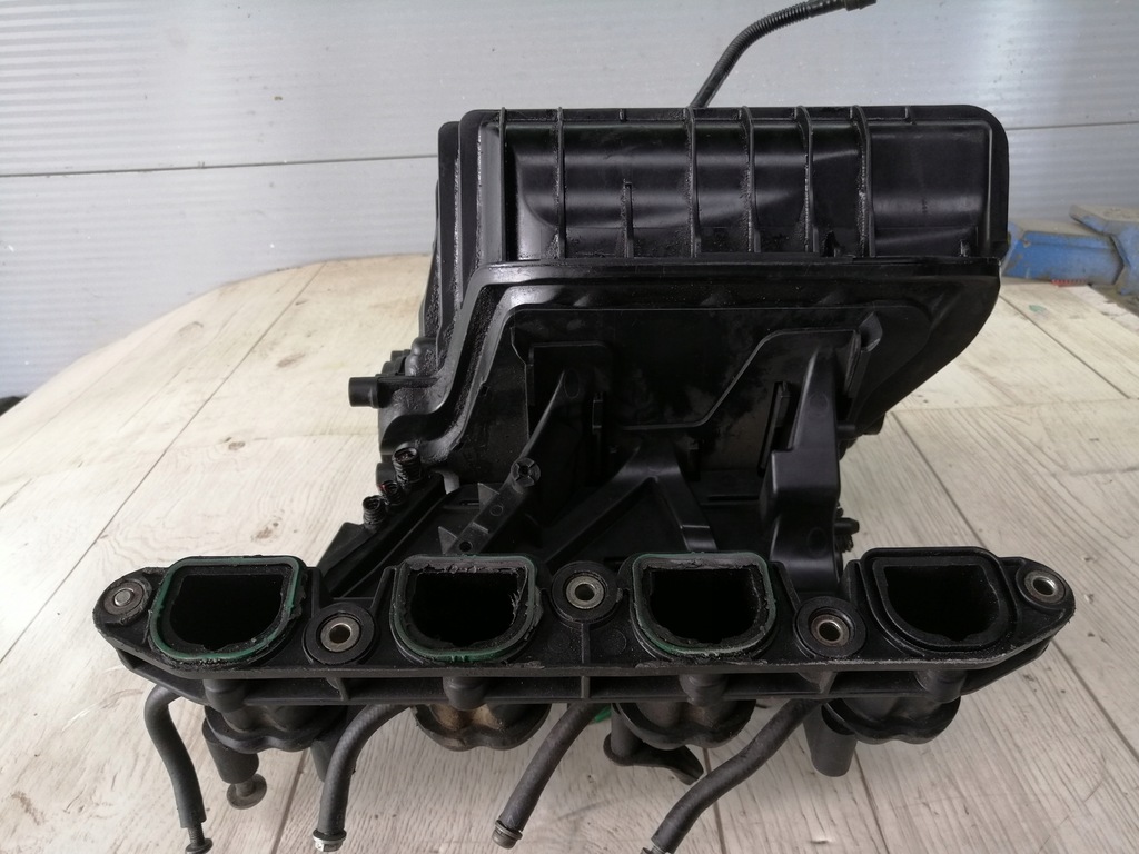 фото №8, Bmw n42b18a коллектор всасывающий