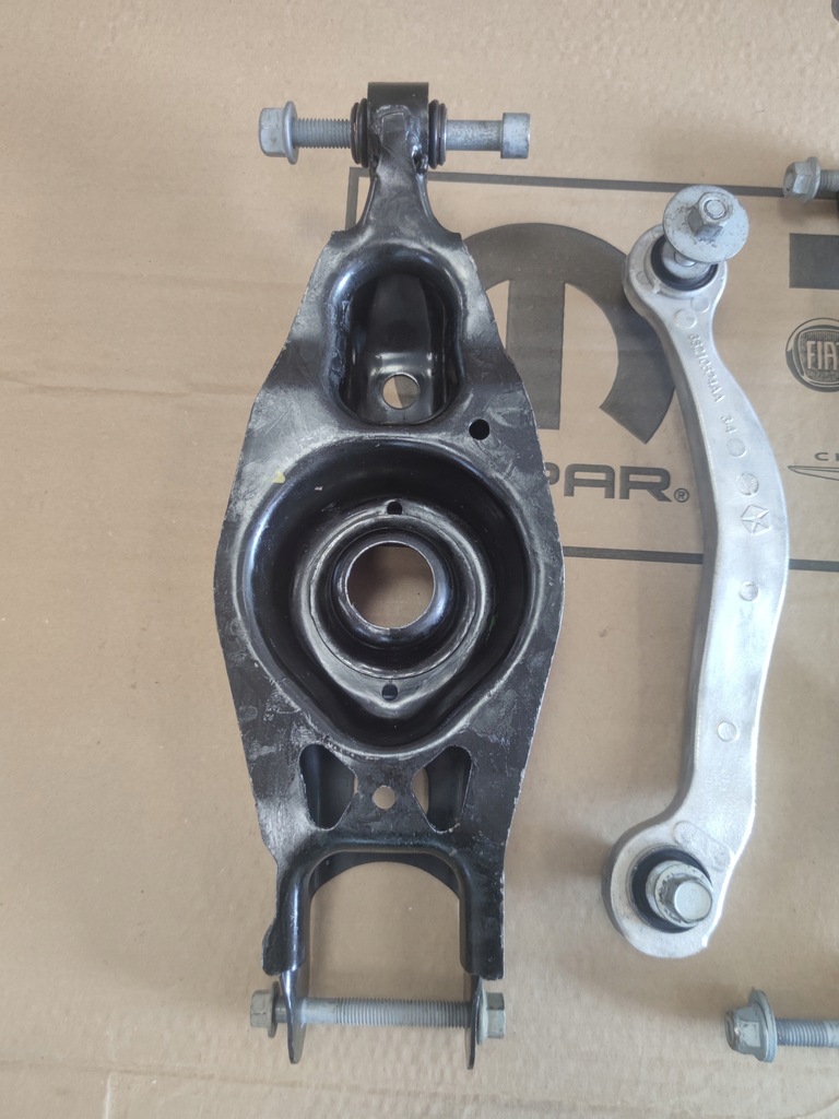 фото №9, Dodge challenger charger srt рычаги задняя 2015+