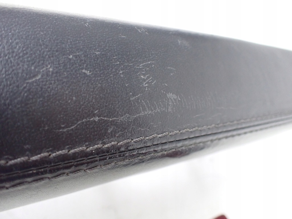 фото №10, Обшивка кронштейн ручка двері лівий перед audi s8 d3 5.2 fsi