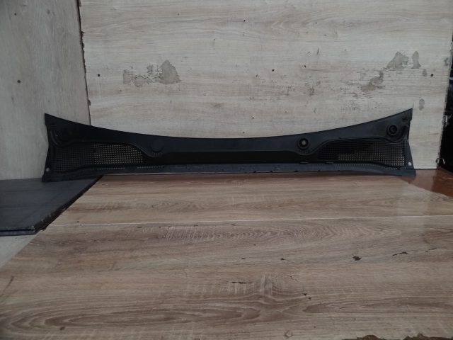 фото №1, Renault clio v 2020 жабо верхний europa org